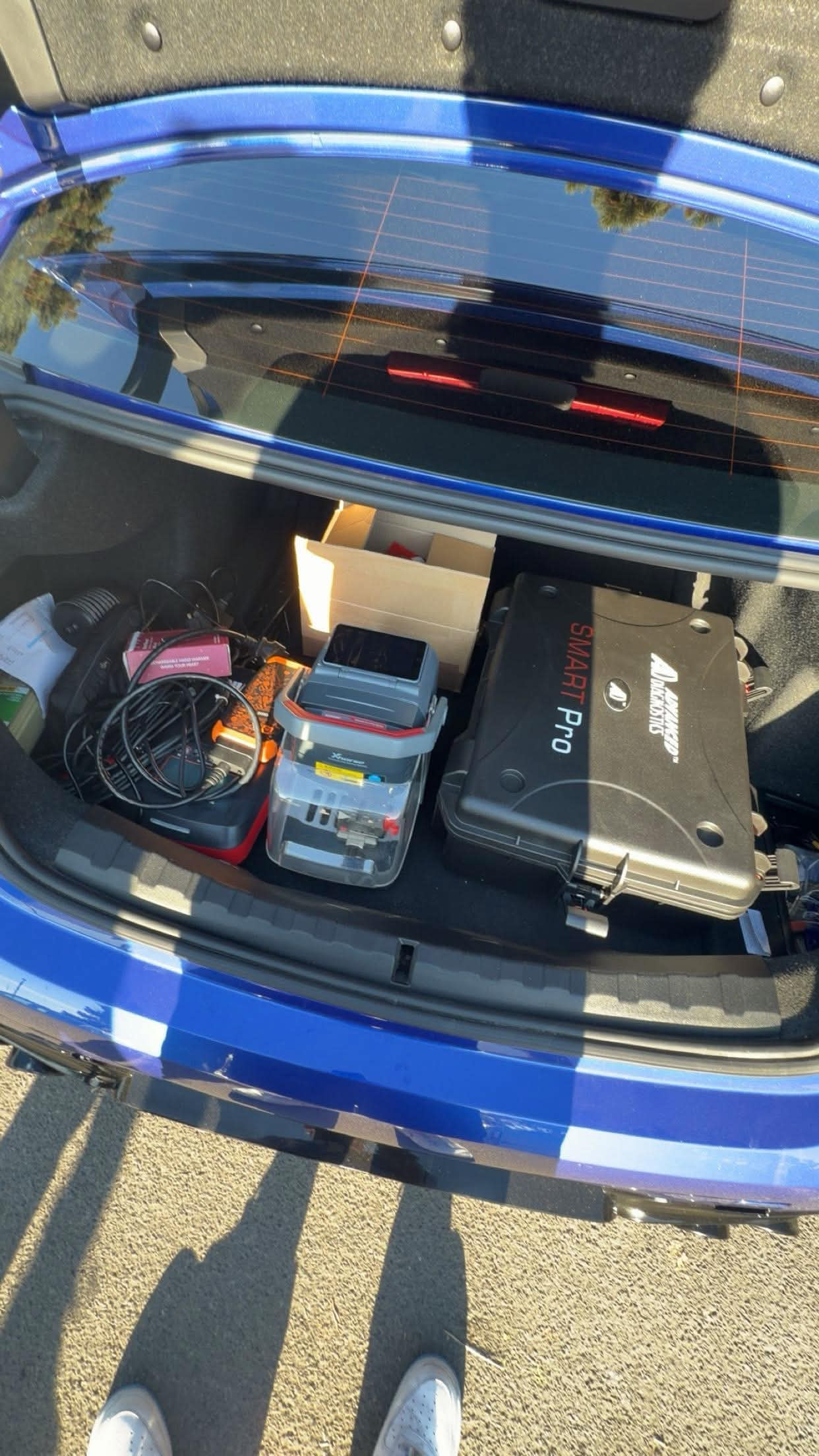 Vehicle key programming equipment used by Hampshire Mobile Mechanics